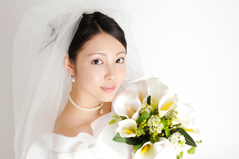 シンデレラホワイトニング(結婚式を控えた方向けのホワイトニング)