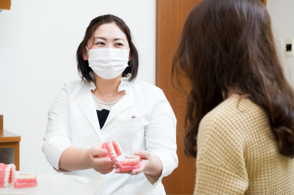 シンプルなワイヤーでの歯の移動を心がけています